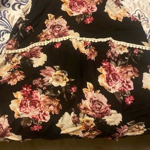 Nwot chic soul black floral sleeveless blouse